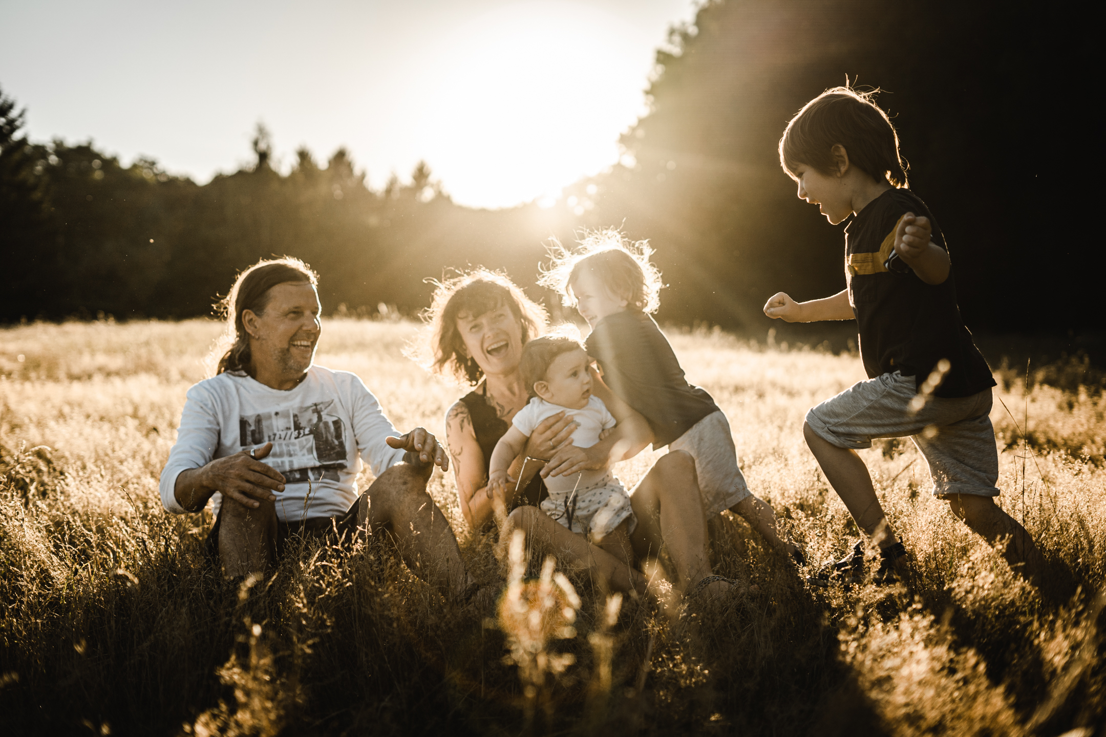 séance photo famille en pleine nature en Nouvelle-Aquitaine par Fanny.P