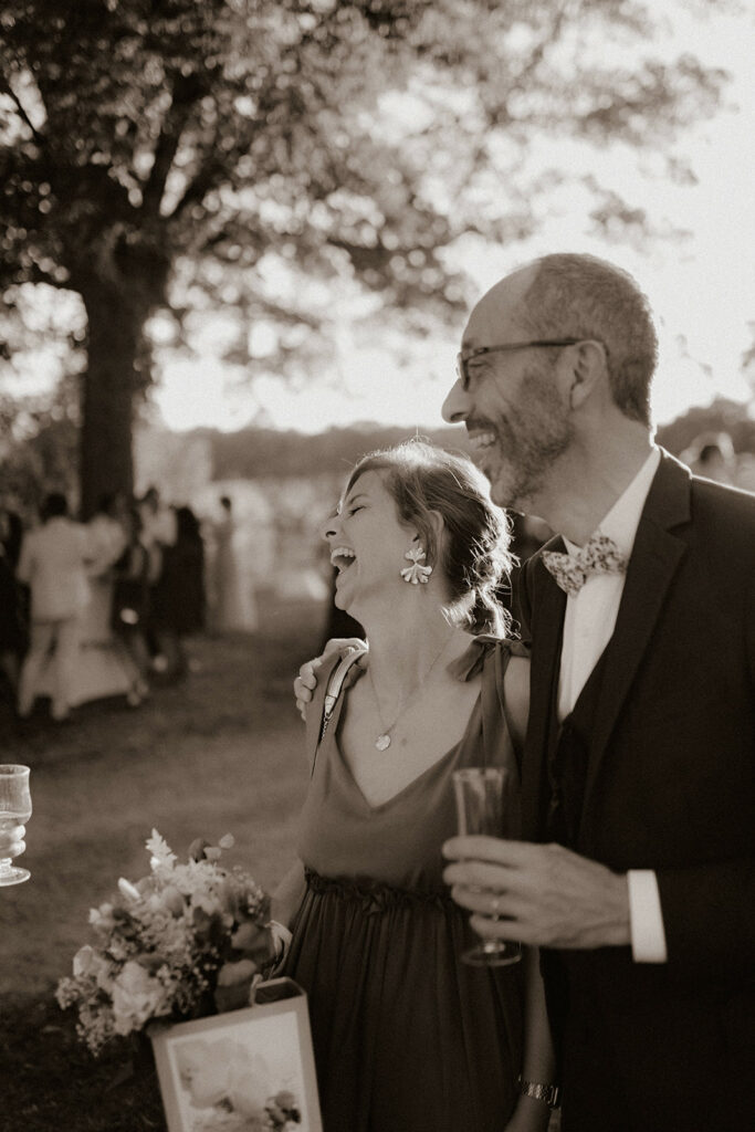 Vin d'honneur au Château de la Barbelinière à Thuré - Photographe mariage à Poitiers et dans la Vienne 86