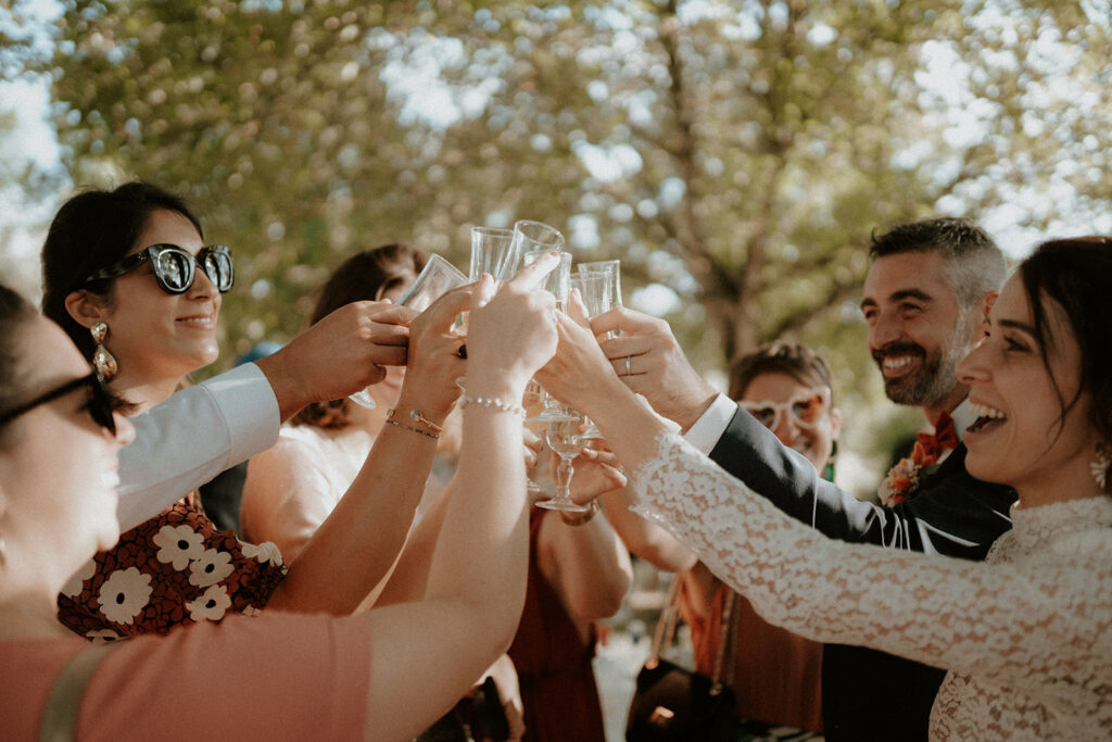 Vin d'honneur au Château de la Barbelinière à Thuré - Photographe mariage à Poitiers et dans la Vienne 86