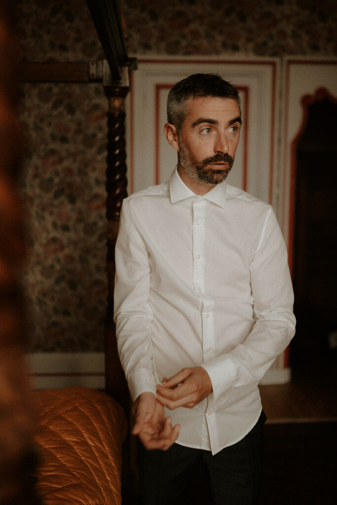 Préparatifs au Château de la Barbelinière à Thuré - Photographe mariage à Poitiers et dans la Vienne