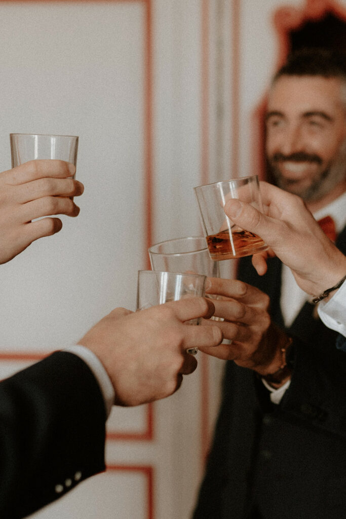 Préparatifs au Château de la Barbelinière à Thuré - Photographe mariage à Poitiers et dans la Vienne