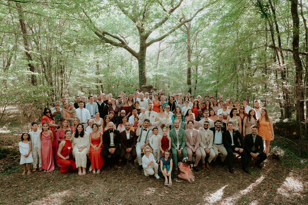 Mariage au domaine de la Thibaudière à Tercé dans la Vienne. Cérémonie. Photographe près de Poitiers