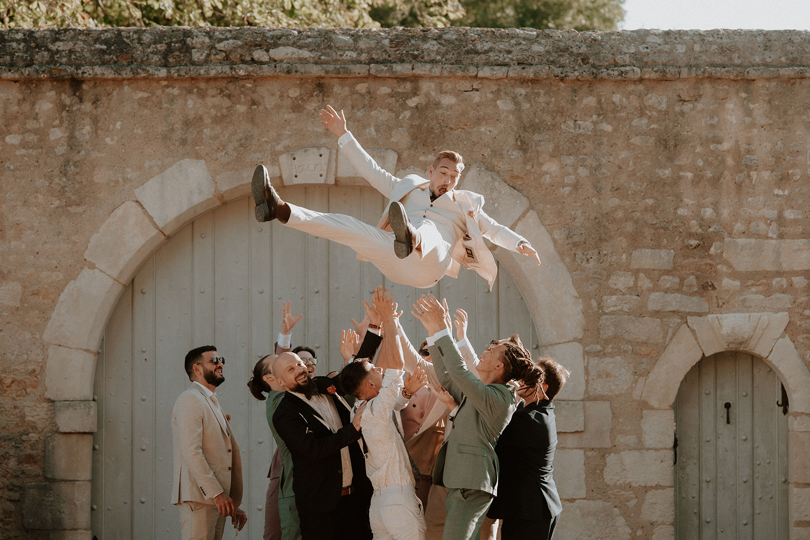 Mariage au domaine de la Thibaudière à Tercé dans la Vienne 86. Photographe mariage près de Poitiers