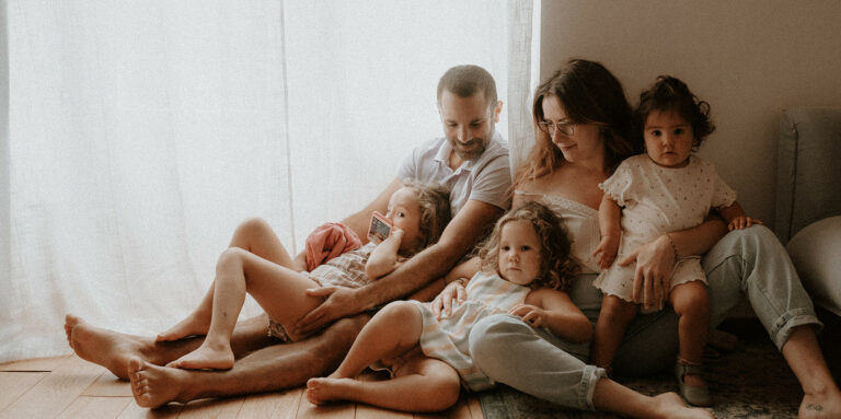 Photographe famille à domicile dans les Deux-Sèvres près de Niort