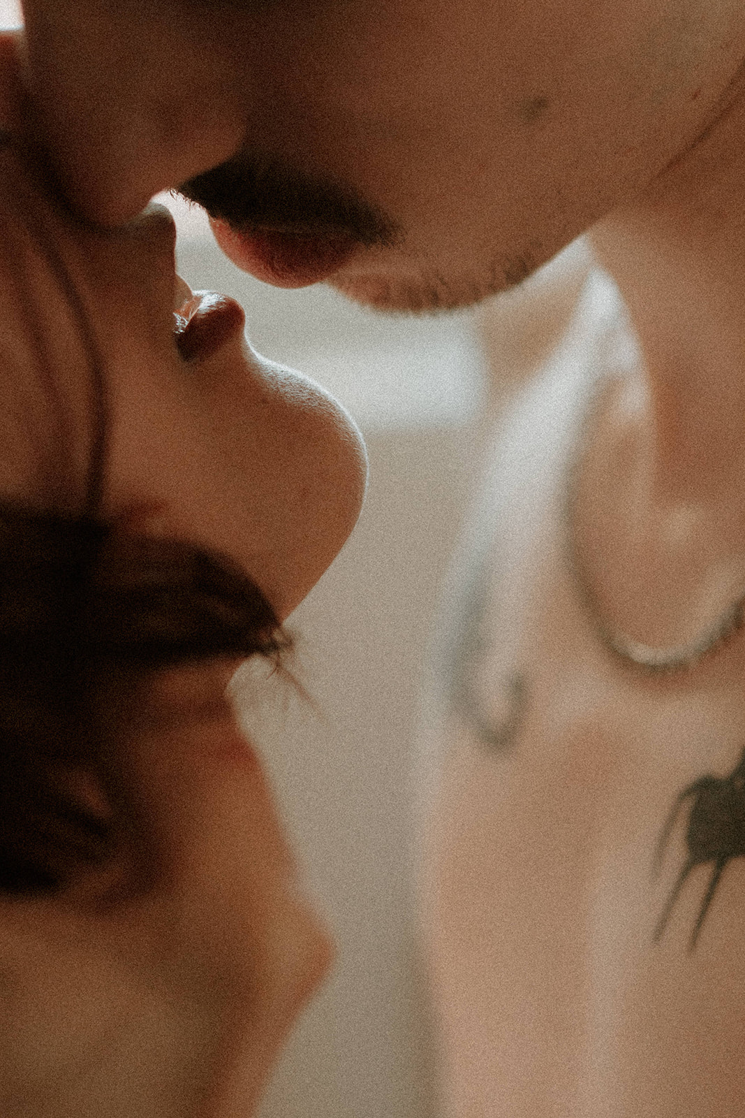 Photographe boudoir et intimiste pour couple à Poitiers et dans la Vienne