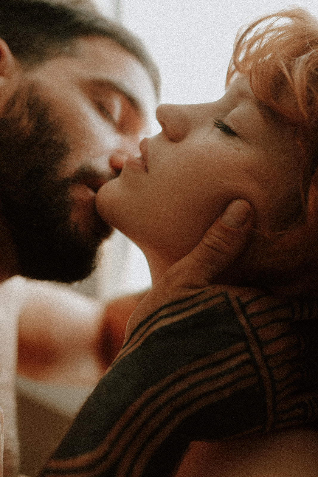 Photographe boudoir et intimiste pour couple à Poitiers et dans la Vienne